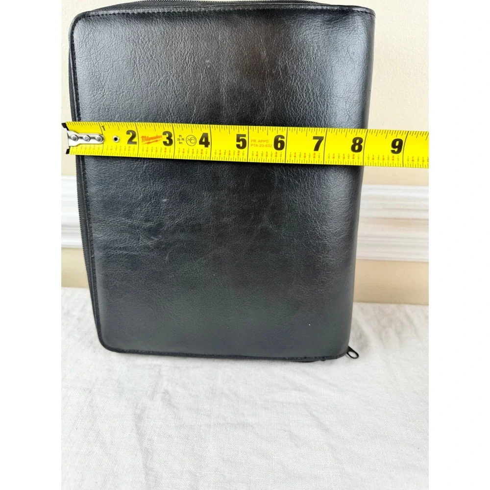 Day Runner Classic Edition Black Zippered 3 Ring Binder Organizer Portfolio 2002